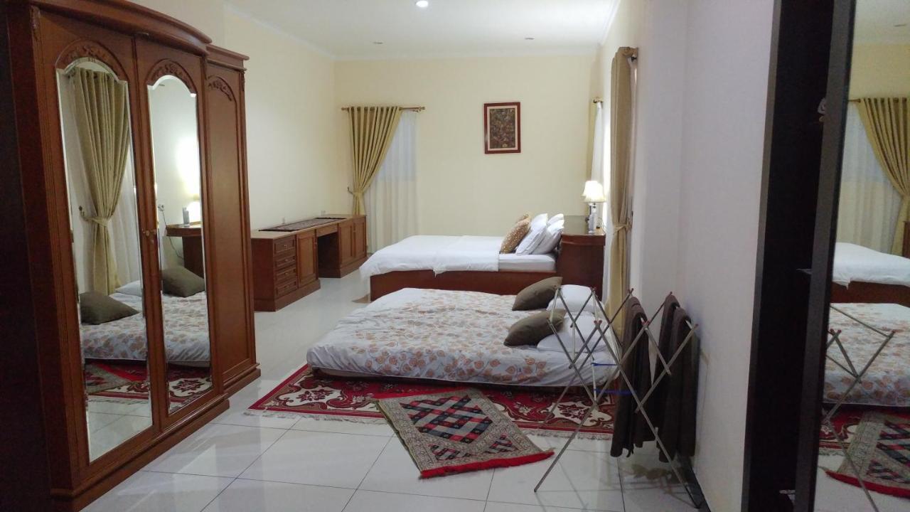 Villa Rumah Ibu Dago Bandung Luaran gambar
