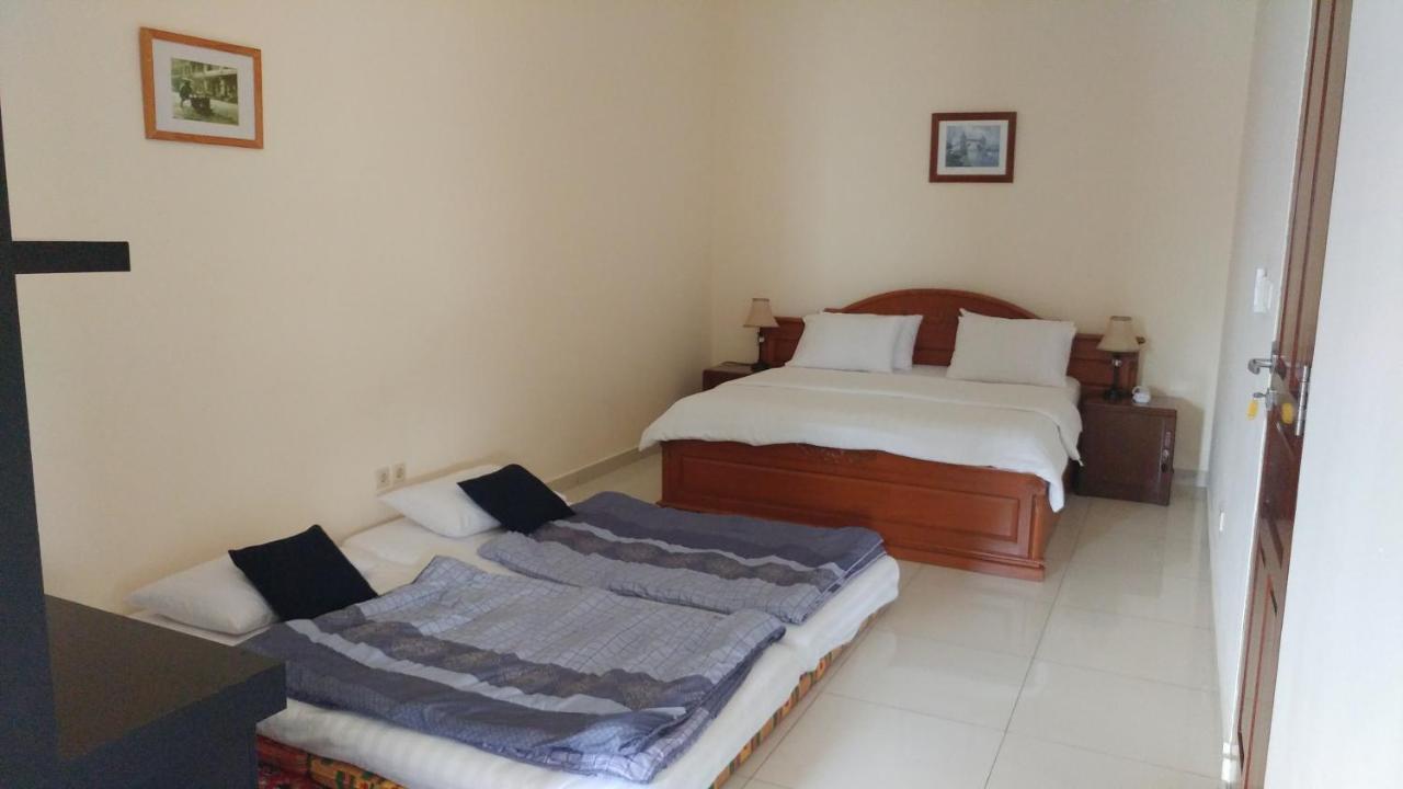 Villa Rumah Ibu Dago Bandung Luaran gambar